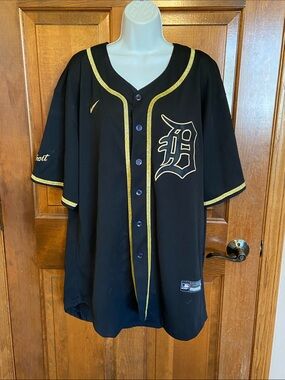 Detroit Tigers Nike MLB  "Golden Edition" Motor Gothic Fashion Jersey Size 52